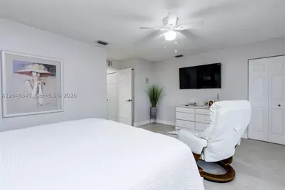 7032 SW 23rd #16, Davie, FL 33317 - Photo 15