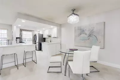 7032 SW 23rd #16, Davie, FL 33317 - Photo 7