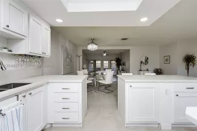 7032 SW 23rd #16, Davie, FL 33317 - Photo 9