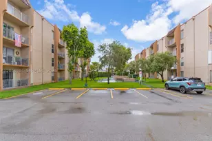 4715 NW 7th, Miami, FL 33126 - Photo 25