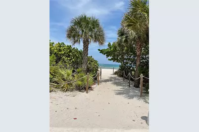 5055 Collins #14H, Miami Beach, FL 33140 - Photo 57