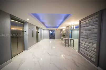 5055 Collins #14H, Miami Beach, FL 33140 - Photo 7