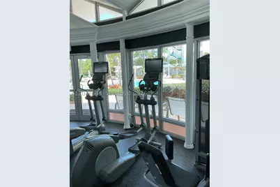5055 Collins #14H, Miami Beach, FL 33140 - Photo 33