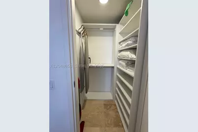 1300 Brickell Bay #1701, Miami, FL 33131 - Photo 15