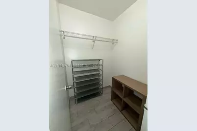 1600 Pennsylvania #7, Miami Beach, FL 33139 - Photo 5
