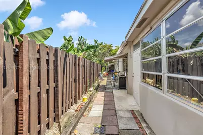 5045 SW 10th, Margate, FL 33068 - Photo 29