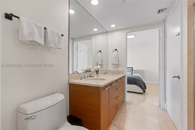 50 Biscayne #5210, Miami, FL 33132 - Photo 19