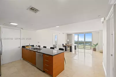50 Biscayne #5210, Miami, FL 33132 - Photo 45
