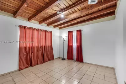 6084 E 7th, Hialeah, FL 33013 - Photo 9