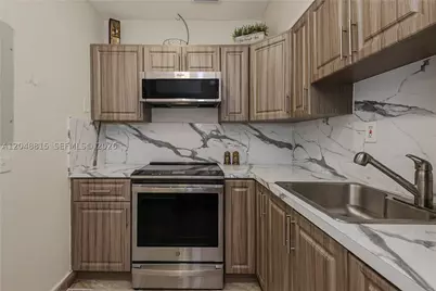 750 NE 4th, Hialeah, FL 33010 - Photo 13