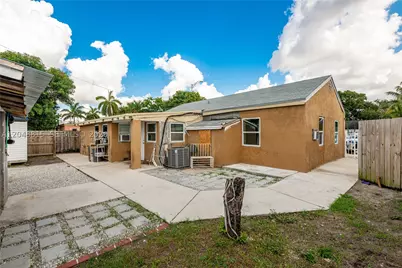 750 NE 4th, Hialeah, FL 33010 - Photo 35