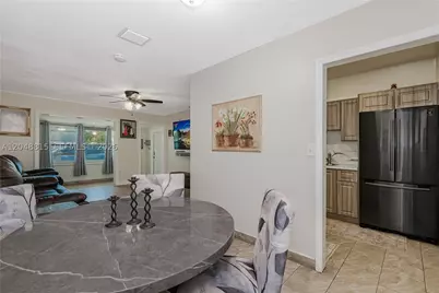 750 NE 4th, Hialeah, FL 33010 - Photo 9