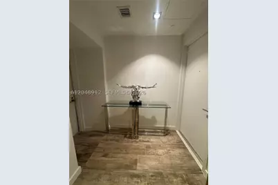650 NE 32nd #4205, Miami, FL 33137 - Photo 5