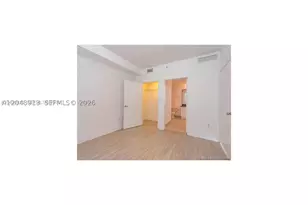 90 SW 3rd, Miami, FL 33130 - Photo 9