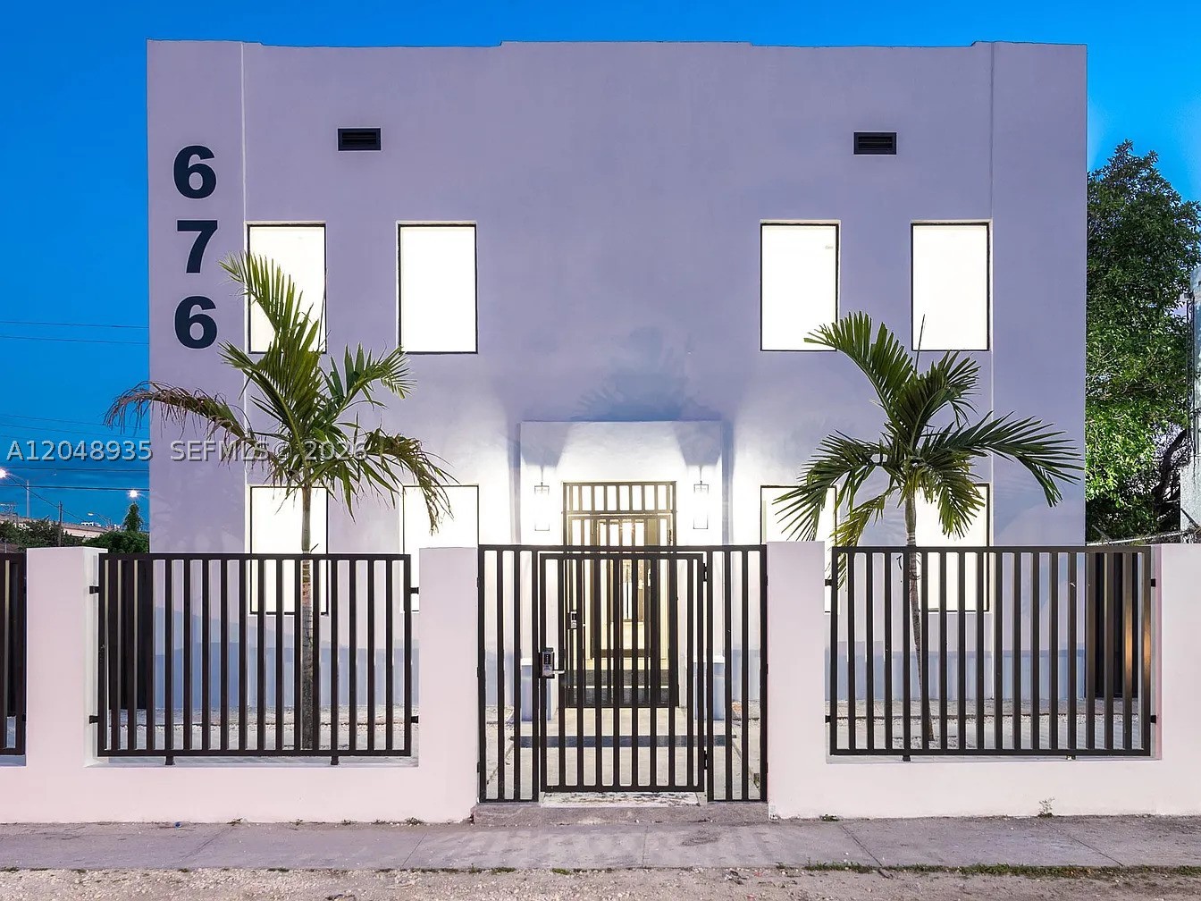 676 NW 47th #8 - 676 NW 47th #8, Miami, FL 33127 Luxury Property | Jose Angel Pina