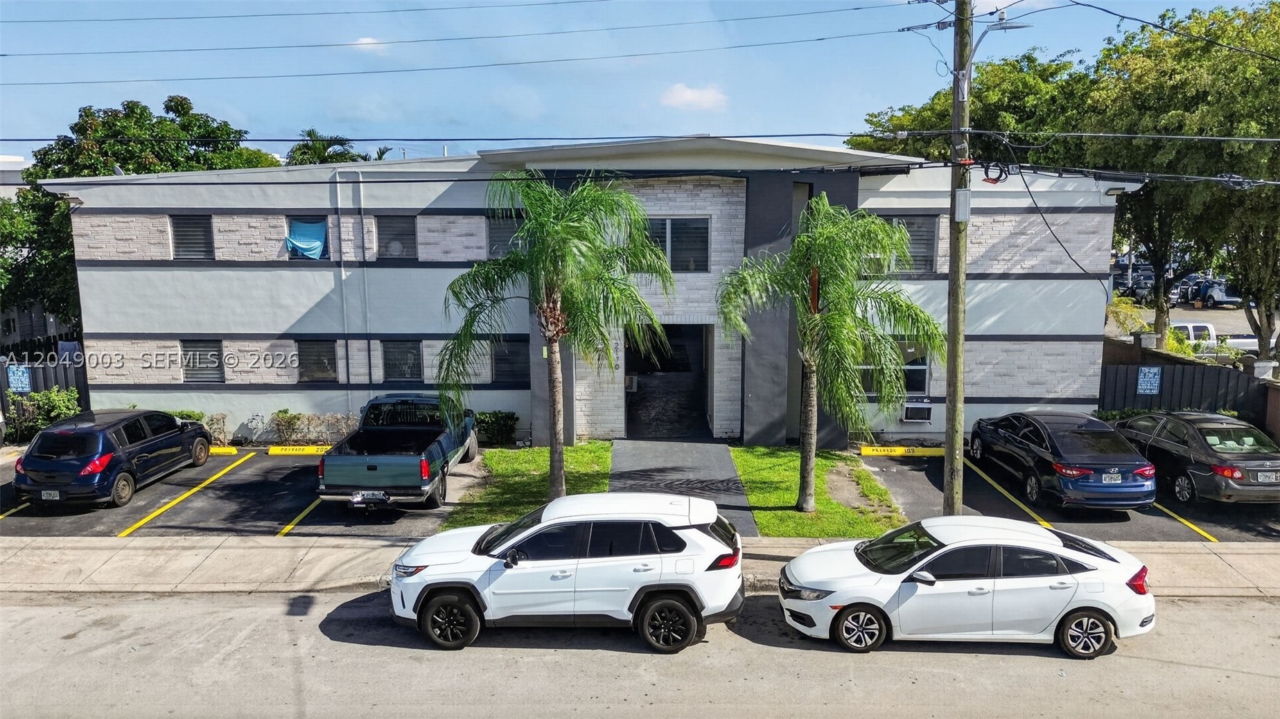 2170 NW Flagler - 2170 NW Flagler, Miami, FL 33125 Luxury Property | Jose Angel Pina