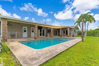 10360 SW 112th, Miami, FL 33176 - Photo 3