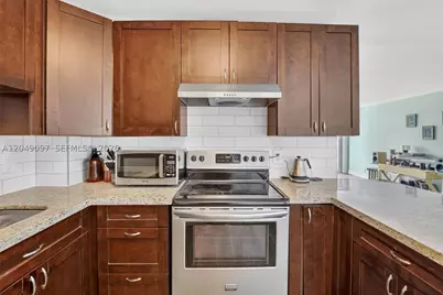 1913 S Ocean #225, Hallandale Beach, FL 33009 - Photo 7