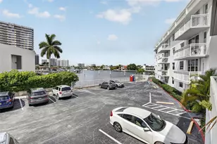 1913 S Ocean, Hallandale Beach, FL 33009 - Photo 1