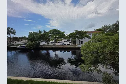 1400 NE 57th #202, Fort Lauderdale, FL 33334 - Photo 9