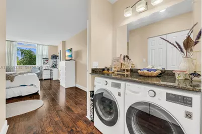 3800 Hillcrest #422, Hollywood, FL 33021 - Photo 25