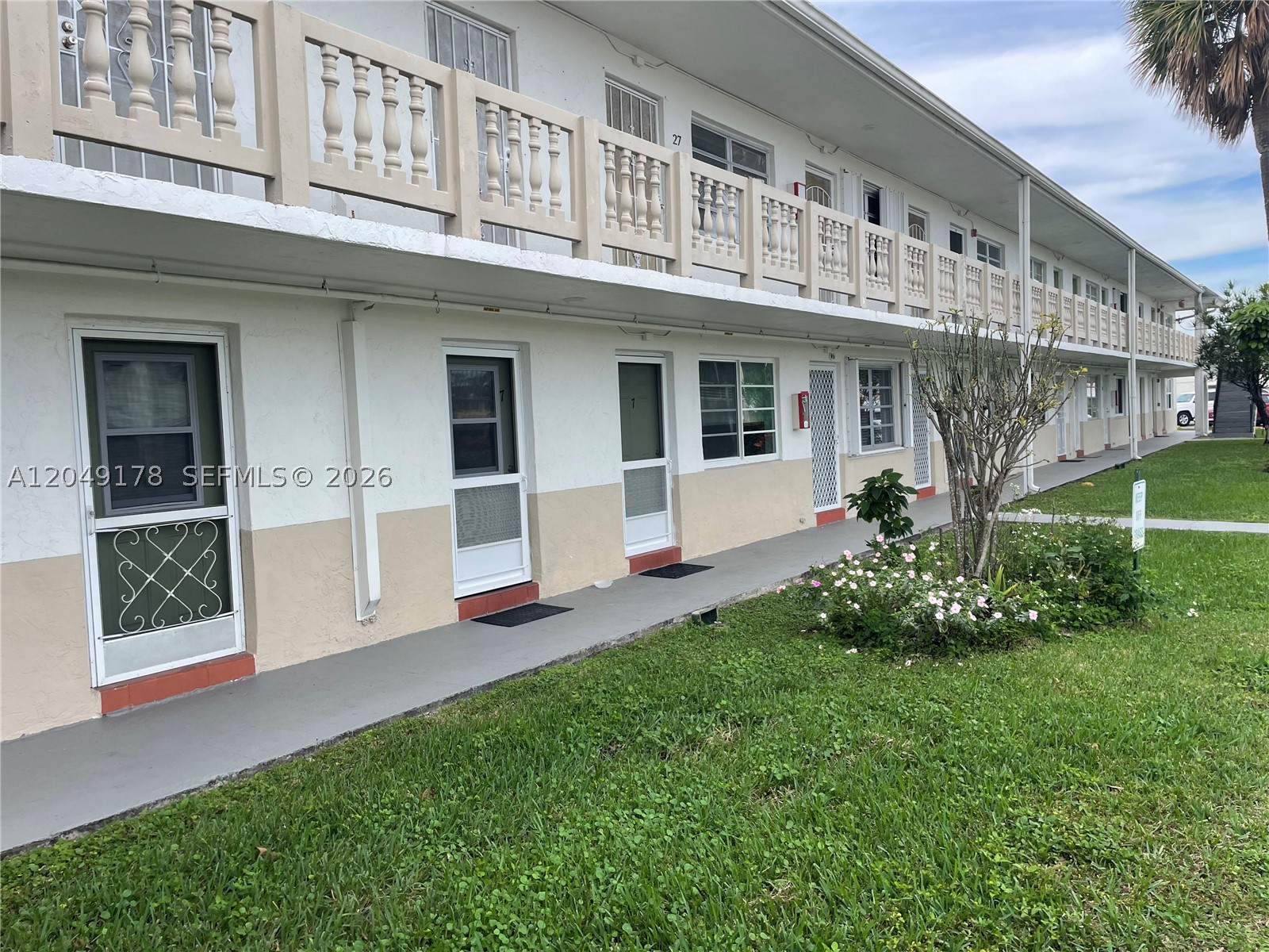20120 NE 2nd #W28 - 20120 NE 2nd #W28, Miami Gardens, FL 33179 Luxury Property | Jose Angel Pina