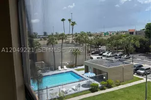 8625 NW 8th, Miami, FL 33126 - Photo 25