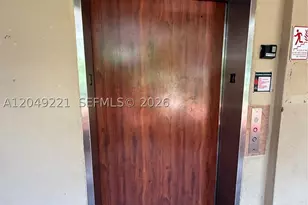 8625 NW 8th, Miami, FL 33126 - Photo 29