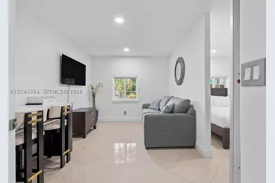 20235 Highland Lakes, Miami, FL 33179 - Photo 33