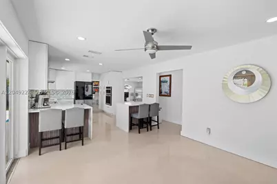 20235 Highland Lakes, Miami, FL 33179 - Photo 13