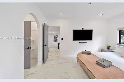 501 NW 46th, Miami, FL 33127 - Photo 17