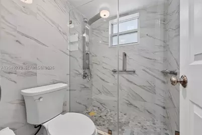 10300 Coral #C25, Miami, FL 33165 - Photo 23
