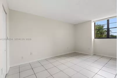 10425 SW 112th #302, Miami, FL 33176 - Photo 17