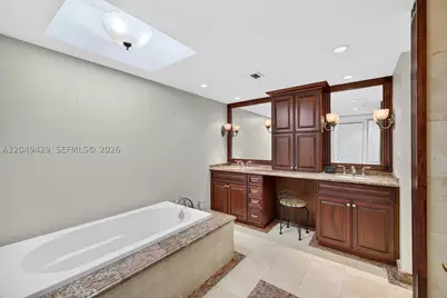 19667 Turnberry #19K, Aventura, FL 33180 - Photo 33