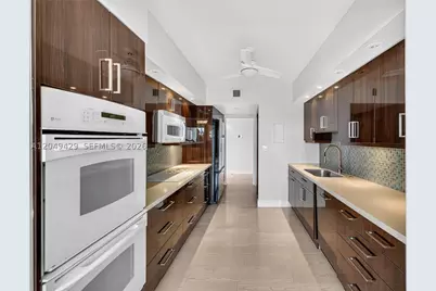 19667 Turnberry #19K, Aventura, FL 33180 - Photo 15