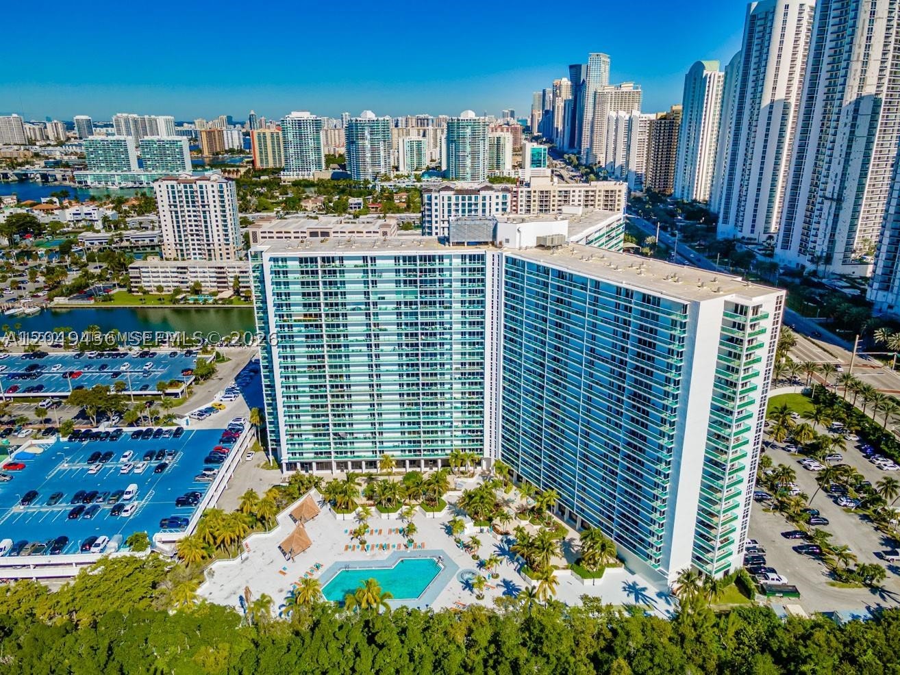 100 Bayview #1622 - 100 Bayview #1622, Sunny Isles Beach, FL 33160 Luxury Property | Jose Angel Pina