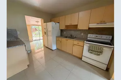 1061 E 20th, Hialeah, FL 33013 - Photo 11