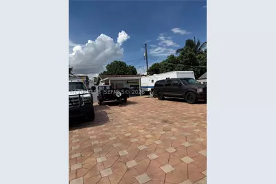 2642 Atlantic, Opa Locka, FL 33054 - Photo 23