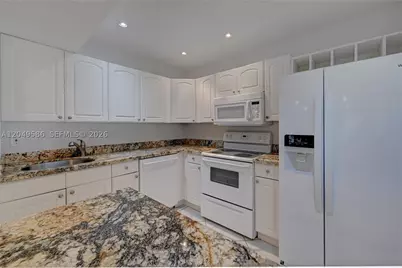9858 NW 3rd #9858, Plantation, FL 33324 - Photo 17