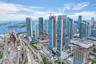 20 NE 11th, Miami, FL 33132 - Photo 25