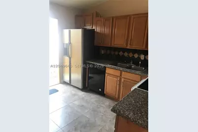 2201 Scott #B, Hollywood, FL 33020 - Photo 7
