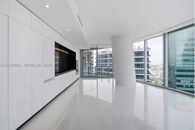 300 Biscayne Boulevard #4808W, Miami, FL 33131 - Photo 7