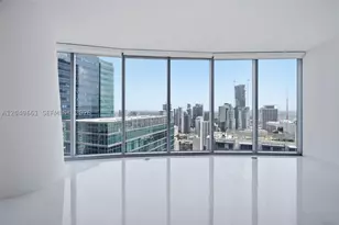 300 Biscayne Blvd, Miami, FL 33131 - Photo 15