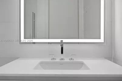 300 Biscayne Boulevard #4808W, Miami, FL 33131 - Photo 21