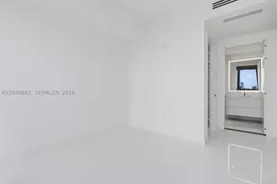 300 Biscayne Blvd, Miami, FL 33131 - Photo 17