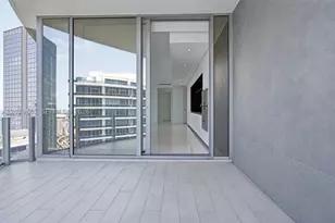 300 Biscayne Blvd, Miami, FL 33131 - Photo 25