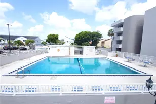 11715 SW 18th, Miami, FL 33175 - Photo 15