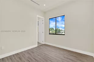 2889 SW 35, Miami, FL 33133 - Photo 25