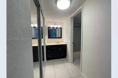 9441 Live Oak #209, Davie, FL 33324 - Photo 21