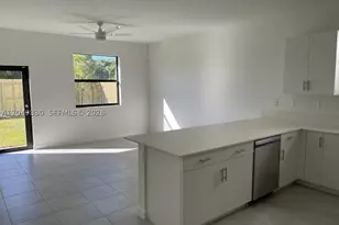 24120 SW 119th, Homestead, FL 33032 - Photo 11